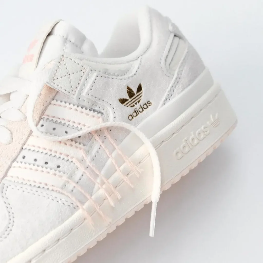 adidas(アディダス) FORUMLOWの人気カラー画像1