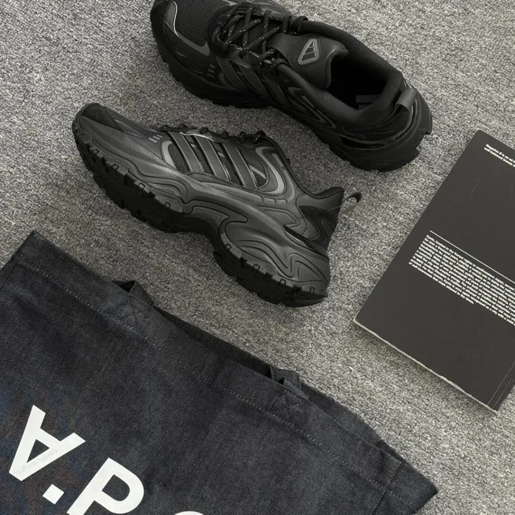 adidas(アディダス) Ozgaia(オズガイア)のダサい？画像3