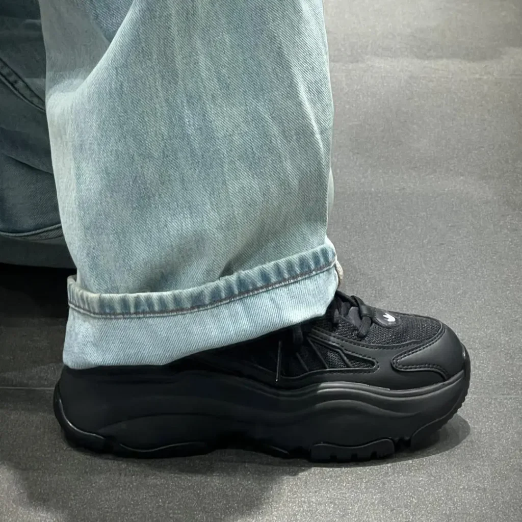 adidas(アディダス) Ozgaia(オズガイア)の履き心地画像2