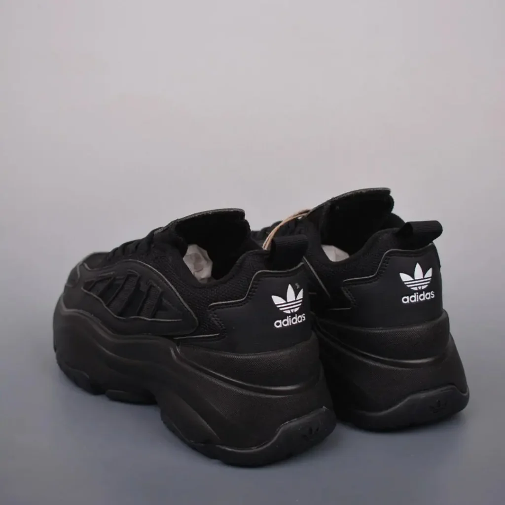 adidas(アディダス) Ozgaia(オズガイア)の履き心地画像4