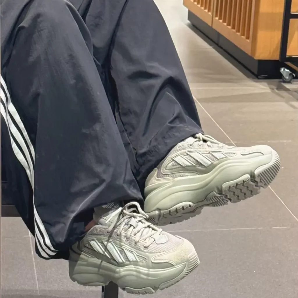 adidas(アディダス) Ozgaia(オズガイア)の履き心地画像7