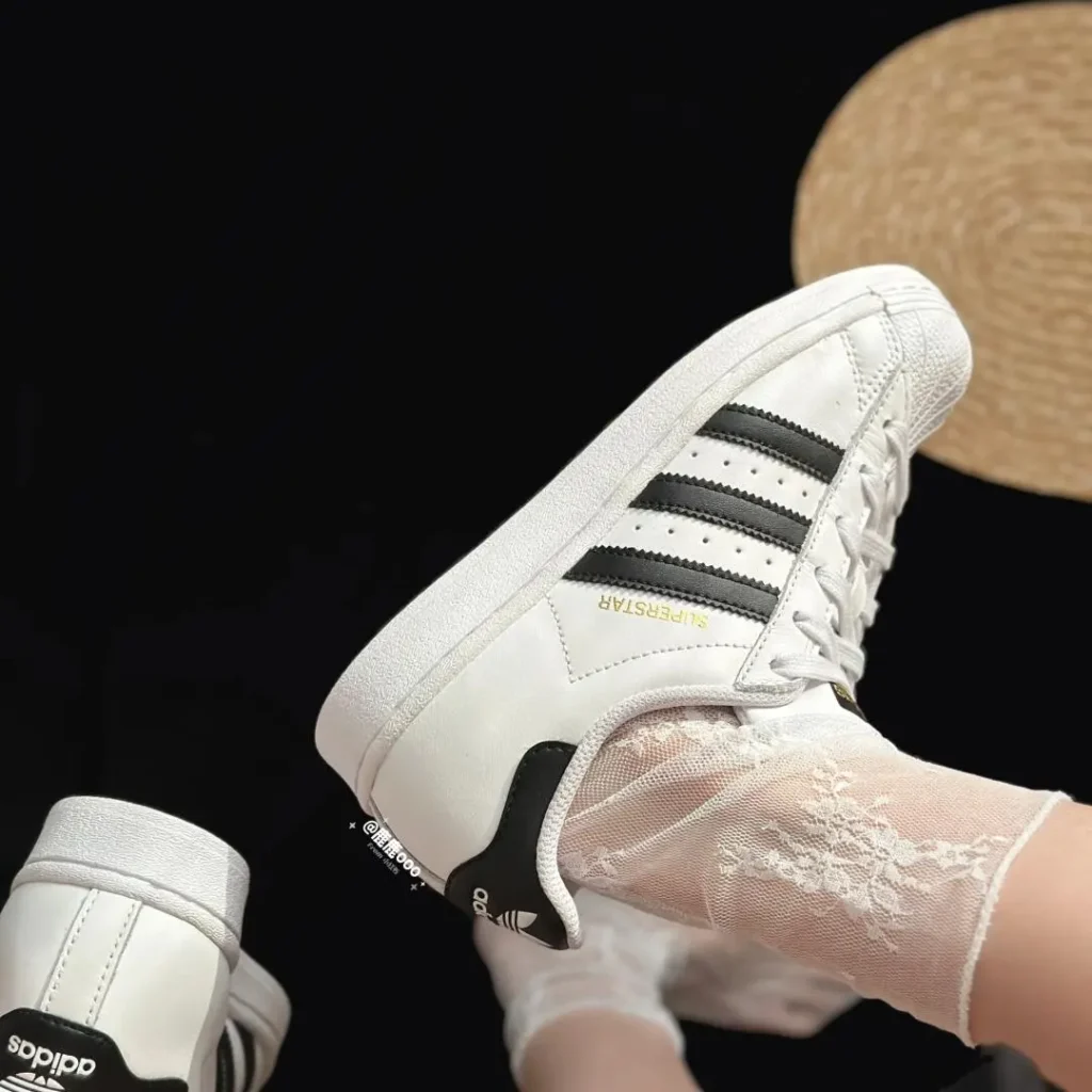adidas(アディダス) SUPERSTAR(スーパースター)のダサい？画像1