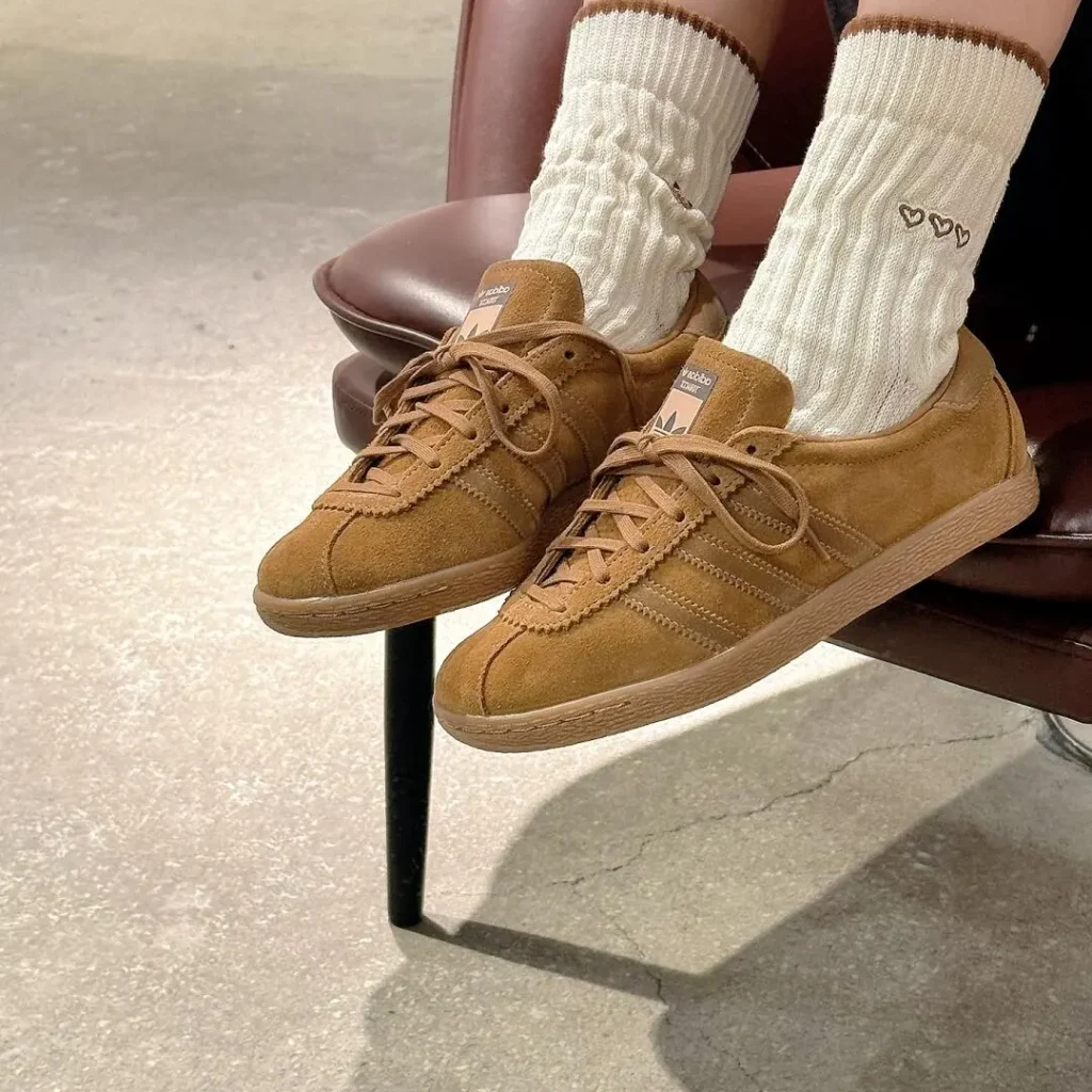 adidas(アディダス) TOBACCO(タバコ)の人気カラーの画像4