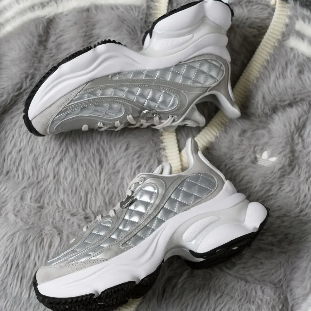 adidas(アディダス) Ozweego(オズウィーゴ)のサイズ感画像8