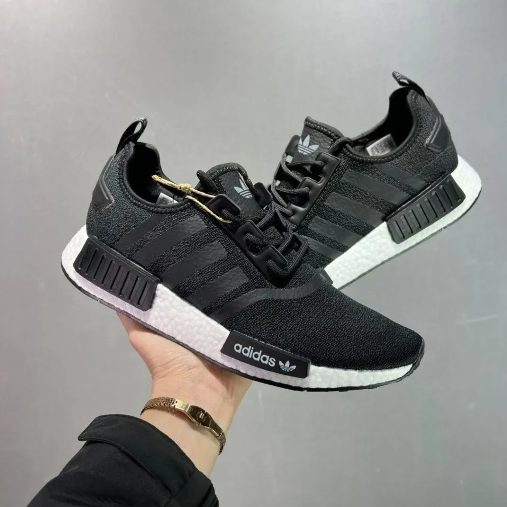 adidas(アディダス) NMD(エヌエムディー)のダサい？画像2