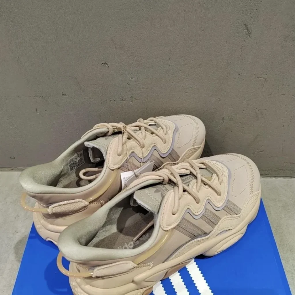 adidas(アディダス) Ozweego(オズウィーゴ)のダサい？画像7