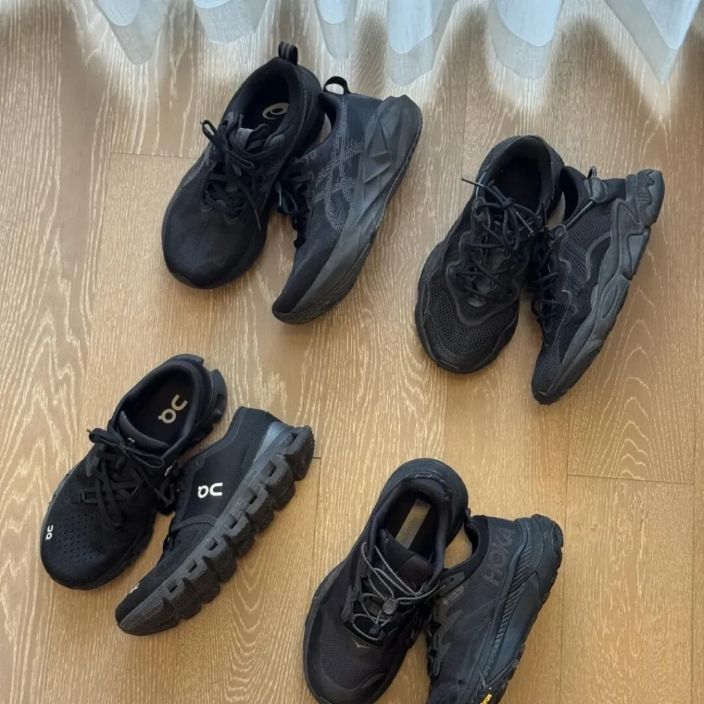 adidas(アディダス) Ozweego(オズウィーゴ)の人気カラー画像3
